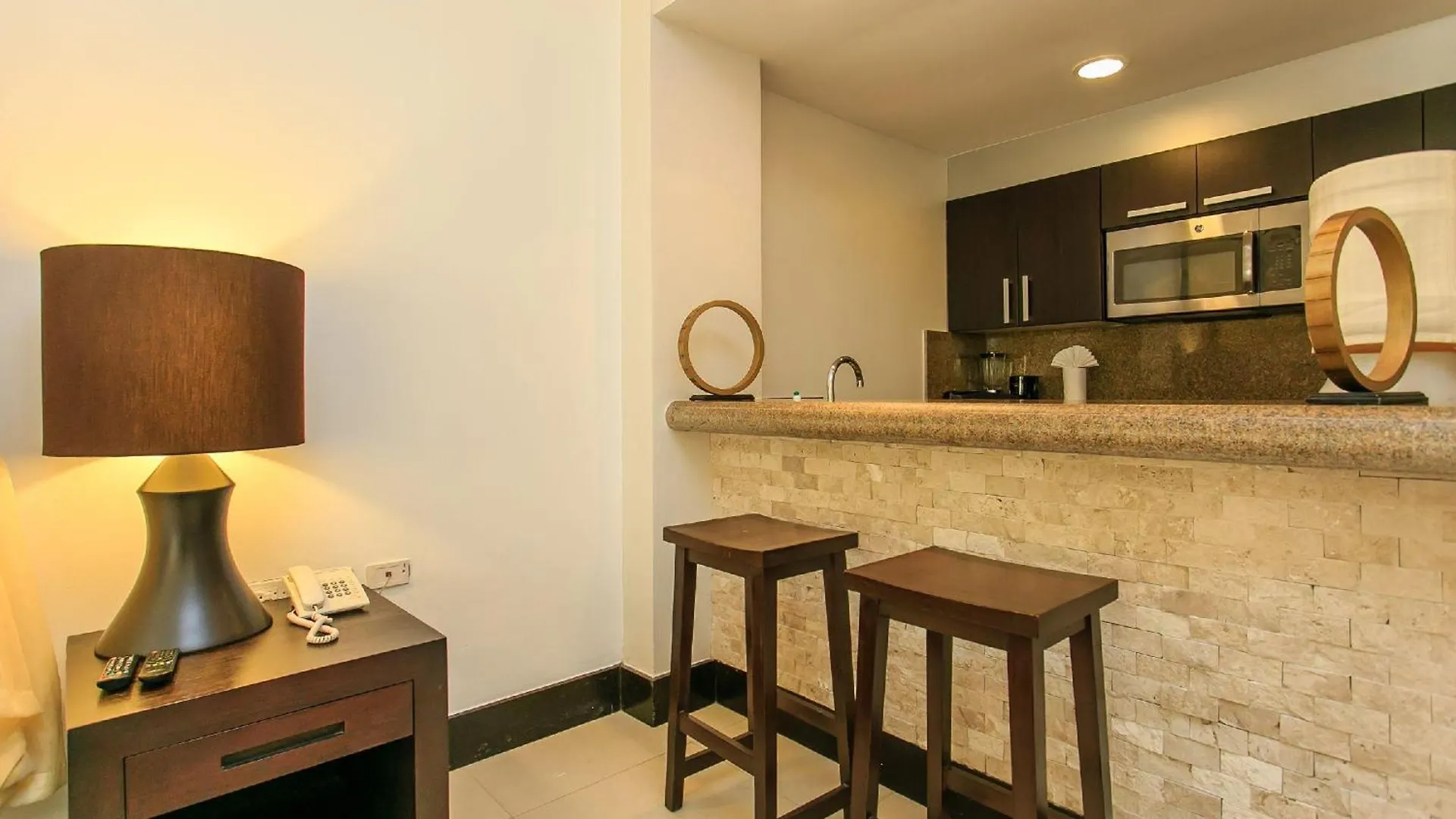 Ata01 Studio With Private Pool Facing The 26Th Street Playa del Carmen Apartment