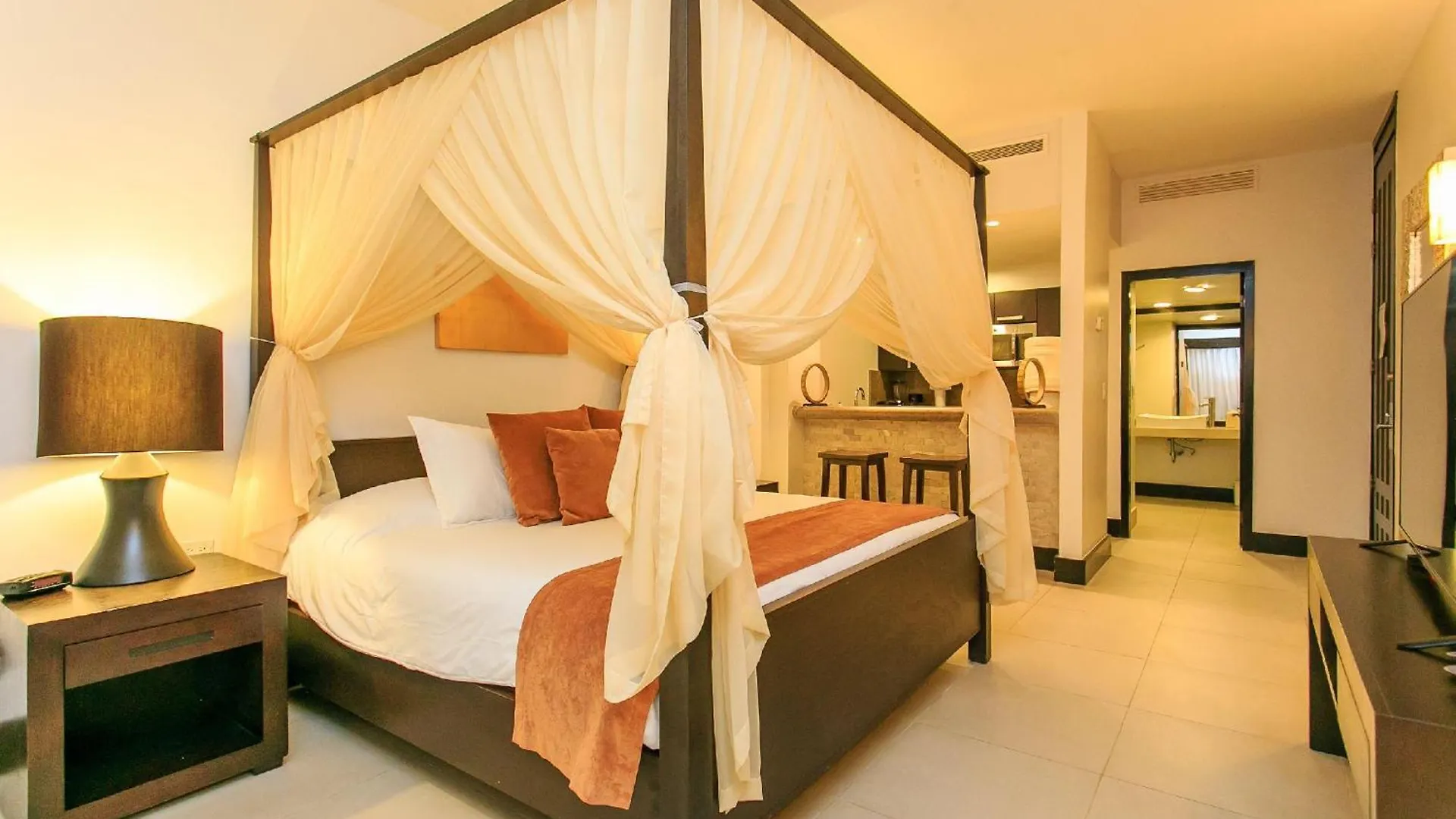 Apartment Ata01 Studio With Private Pool Facing The 26Th Street Playa del Carmen