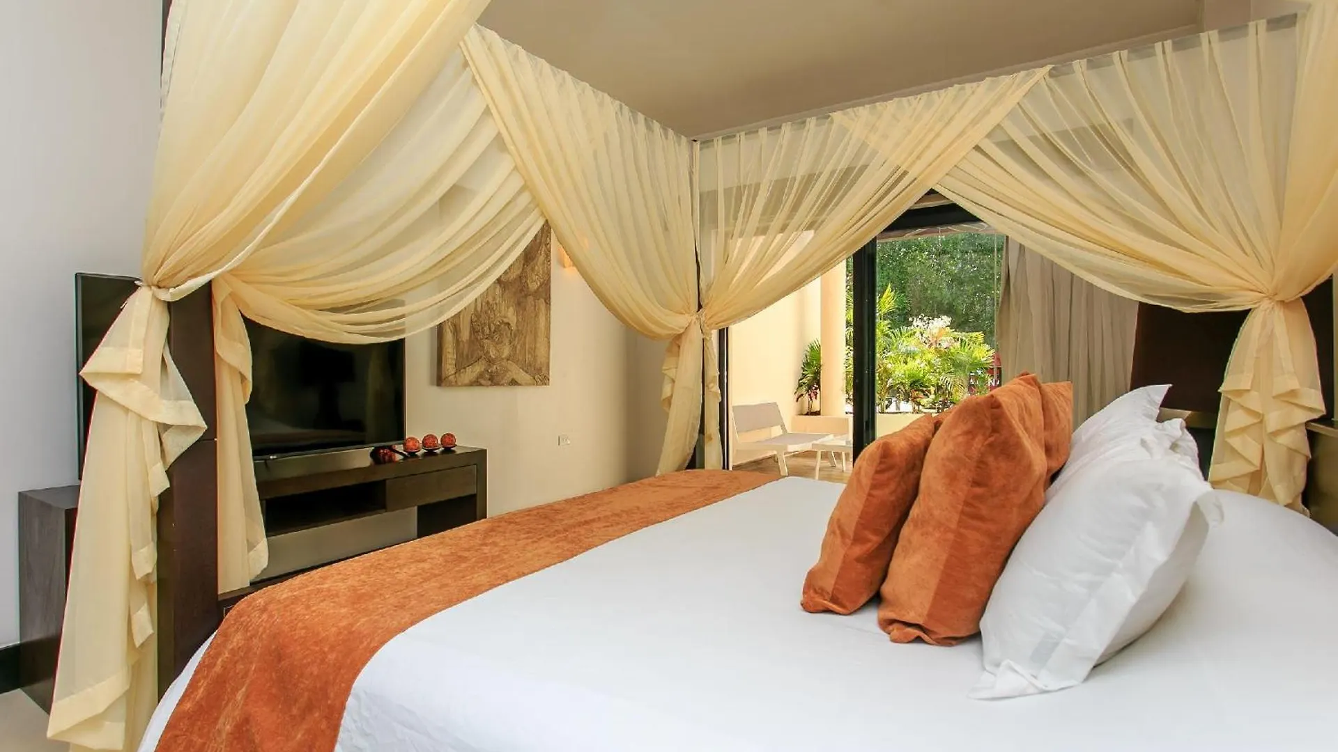 Apartment Ata01 Studio With Private Pool Facing The 26Th Street Playa del Carmen Mexico